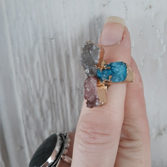 New Handmade Titanium Druzy Agate Gold Plated Adjustable Ring. - Picture 6 of 8